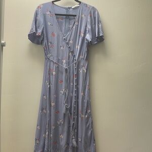 Madewell Purple and Blue Flutter Sleeve Tie Front Midi Dress